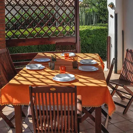 Gorgeous In San Giorgio With Wifi Holiday home Sciacca